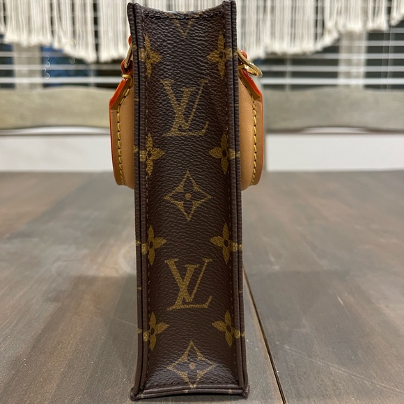 Louis Vuitton Petit Sac Plat - Picture 4 of 6